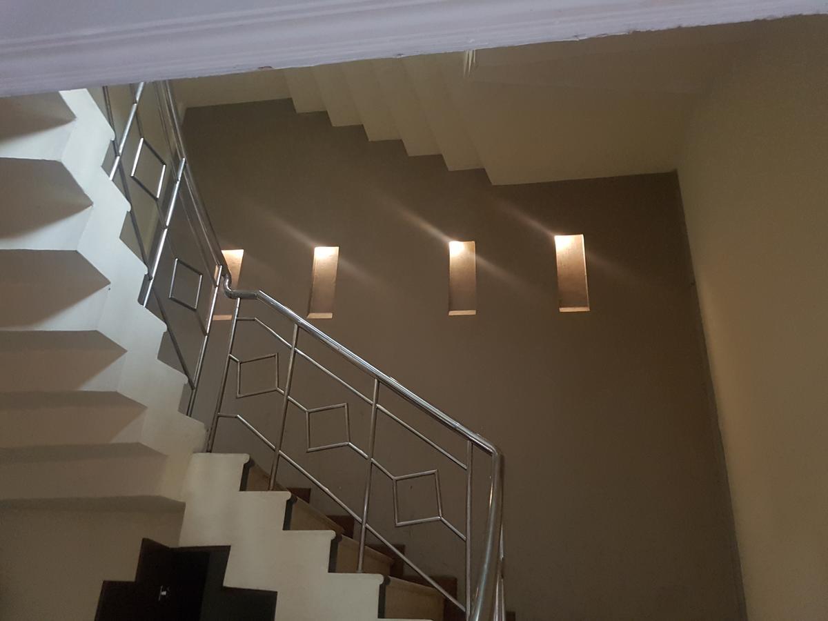 Hotel Nusantara Indah Syariah Джакарта Екстер'єр фото