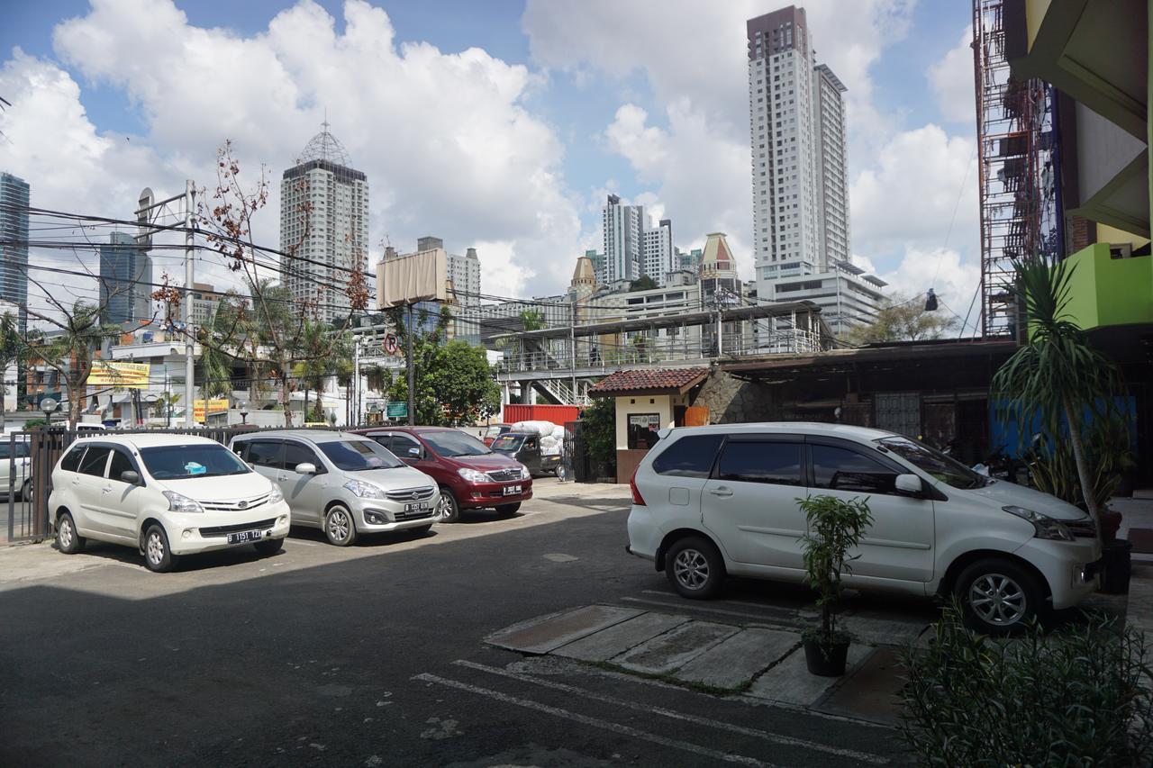 Hotel Nusantara Indah Syariah Джакарта Екстер'єр фото