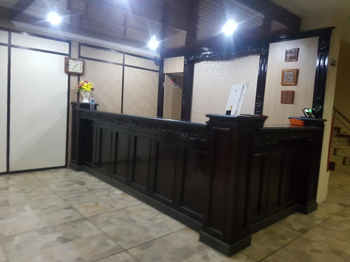 Hotel Nusantara Indah Syariah Джакарта Екстер'єр фото