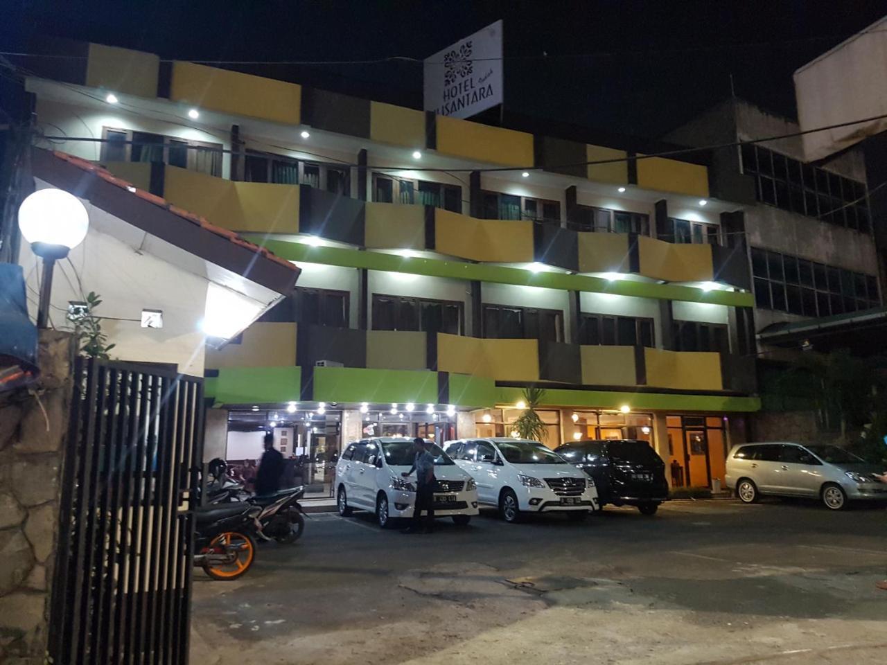Hotel Nusantara Indah Syariah Джакарта Екстер'єр фото